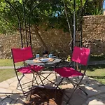 וילה 900 M Du Centre Et Plages, Piscine, Parking בנדול